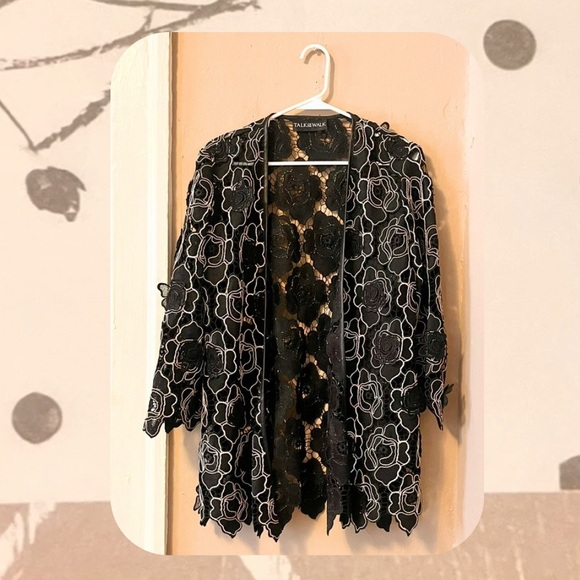 🌀🏷️🆕🎉 black & white floral embroidered open overcoat jacket